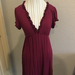 Maroon v-neck dress